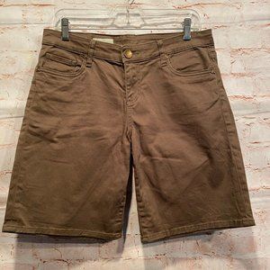 Kut From Kloth Cathrine Shorts Olive Green 8 Knee - image 1